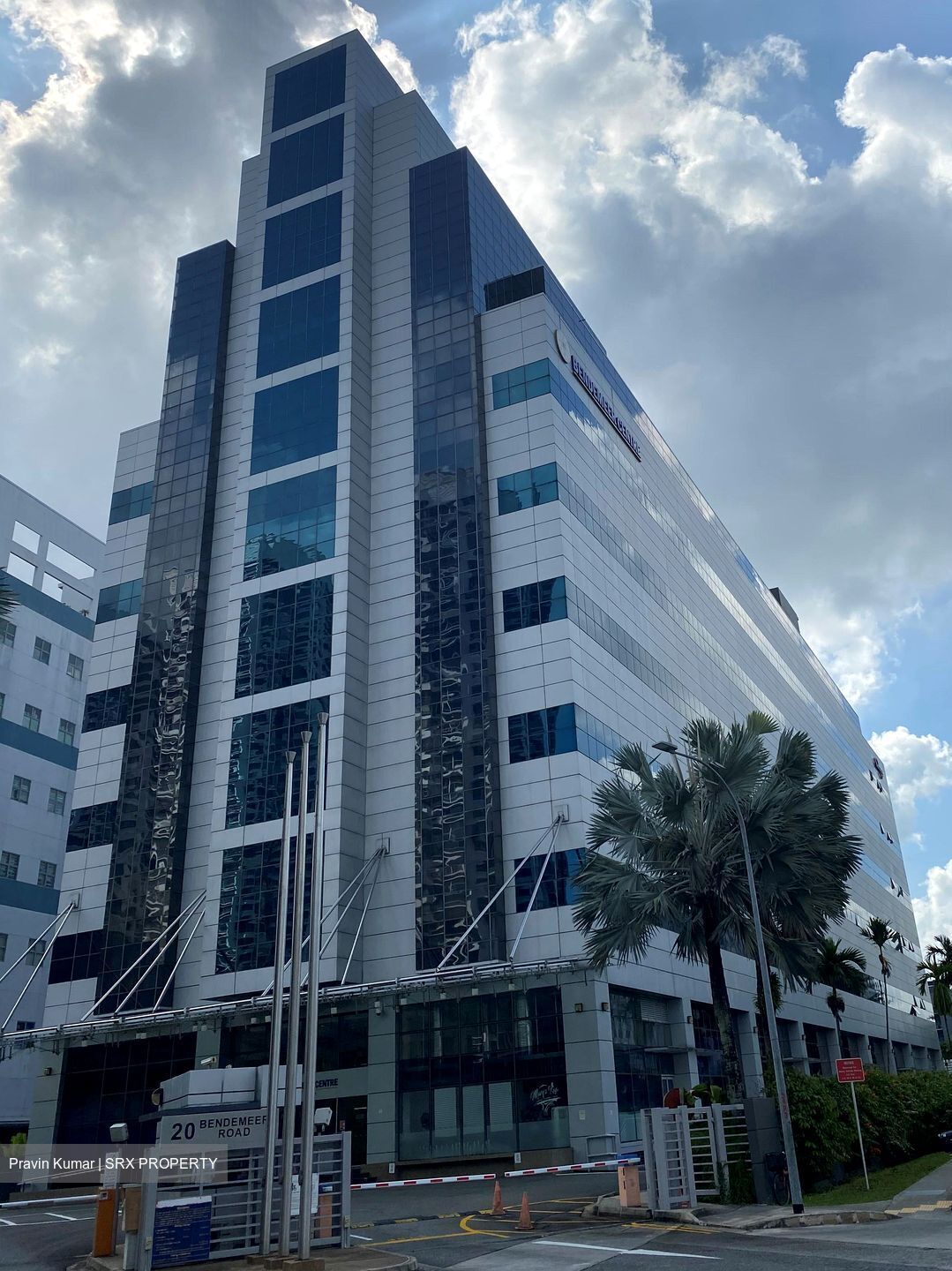 Bendemeer Road (D12), Factory #595794291